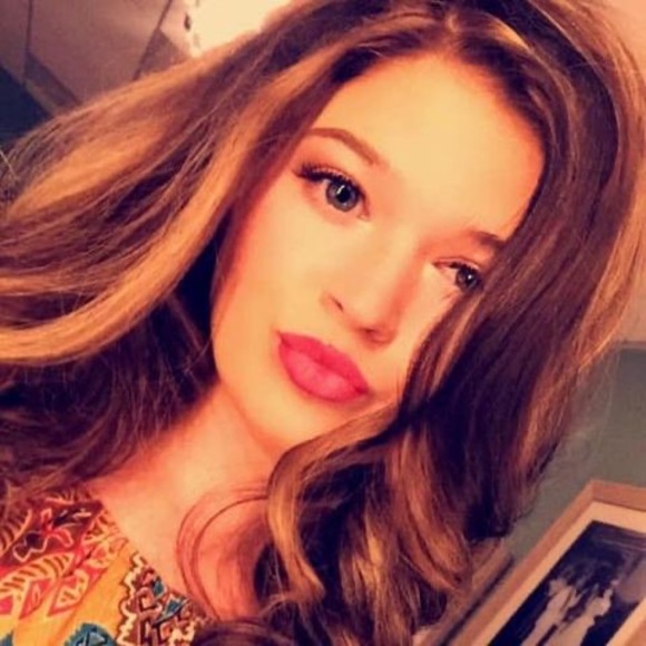 Meet the Posher Other - Meet your Posher, Cheyenne